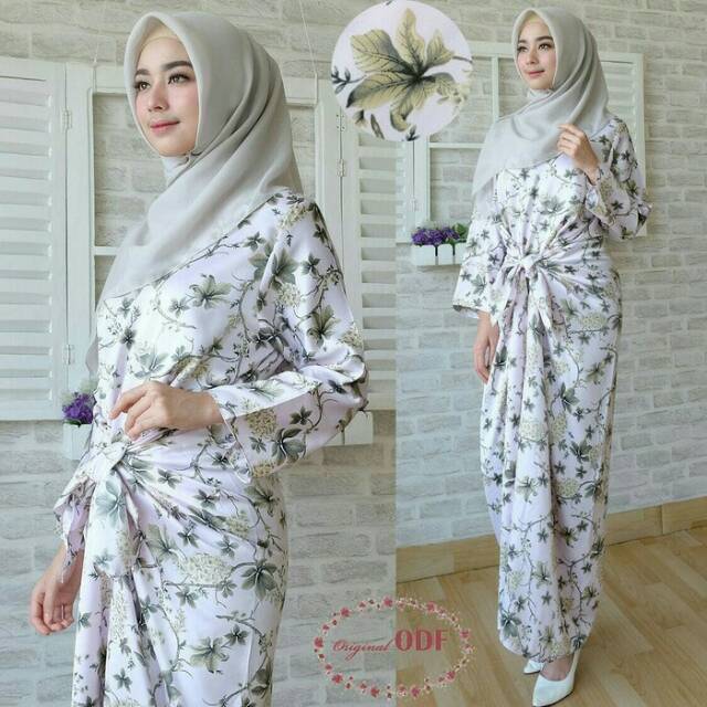 Kaftan ikat maxi dress lilit motif Bunga Maxmara satin