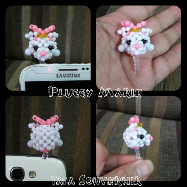Pluggy / Earplug / Gantungan Hp Marie