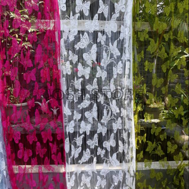 Tirai kupu / tirai benang motif kupu