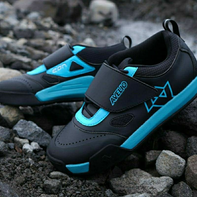 Sepatu sepeda avelio eon series shoes cyling MTB flat bike biru-merah-hitam