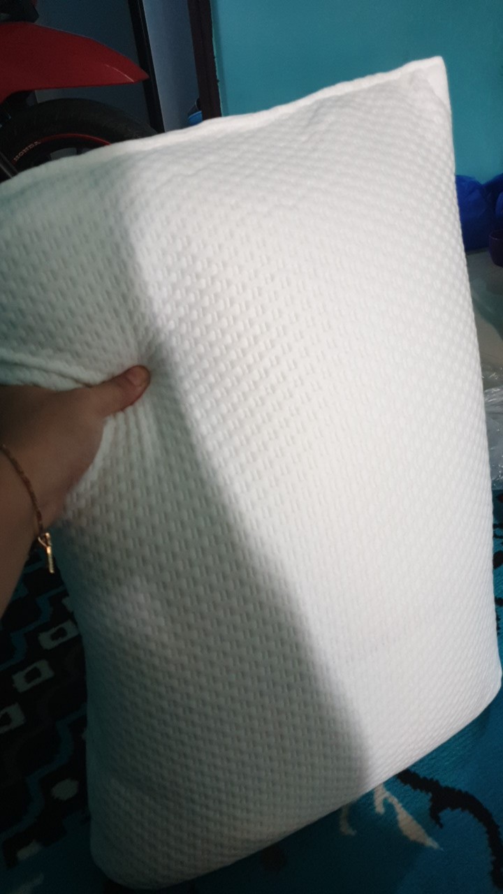 Bantal / Bantal Tidur Hotel / Bantal Memory Foam (pastikan Tidur Anda Nyaman).berkualitas Original.