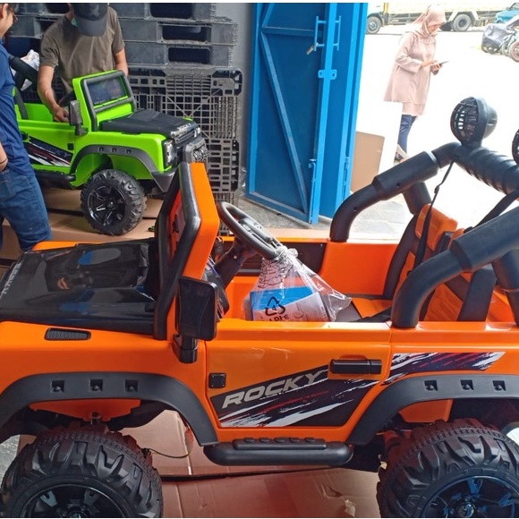 Mainan Anak - Mobil Aki Jeep ROCKY BAN EVA - VOLTA 5008