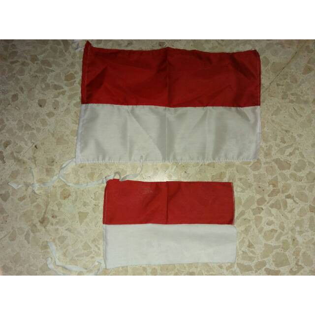 RPM     Bendera Merah putih Mobil Uk : 40 x 30cm