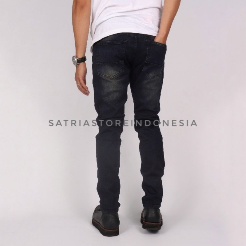 Celana jeans skinny pria