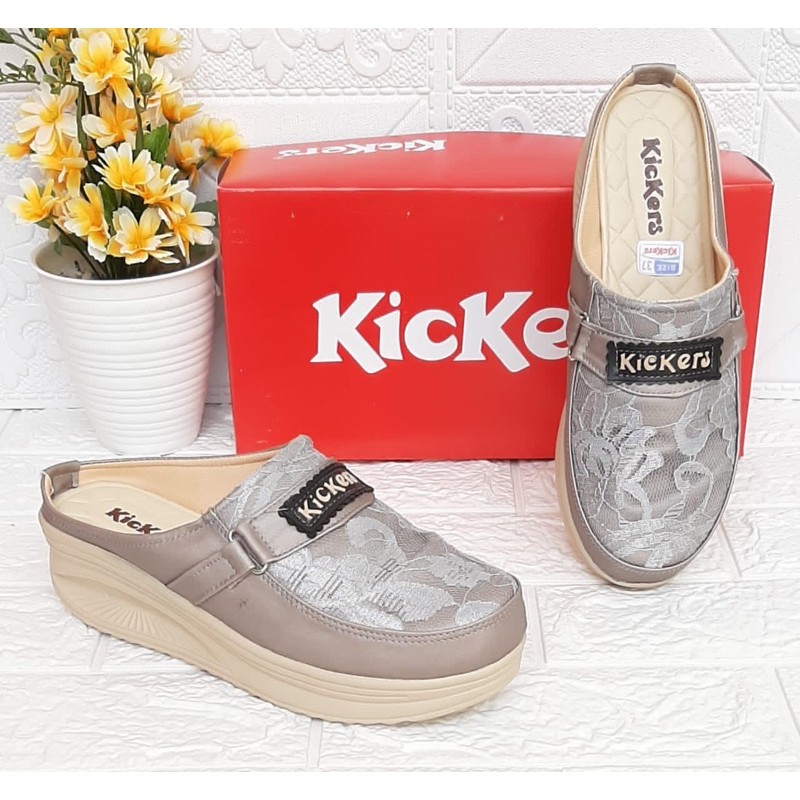 SANDAL WEDGES WANITA KICKERS BERKUALITAS KODE BROKLAT MURAH HARGA GROSIR