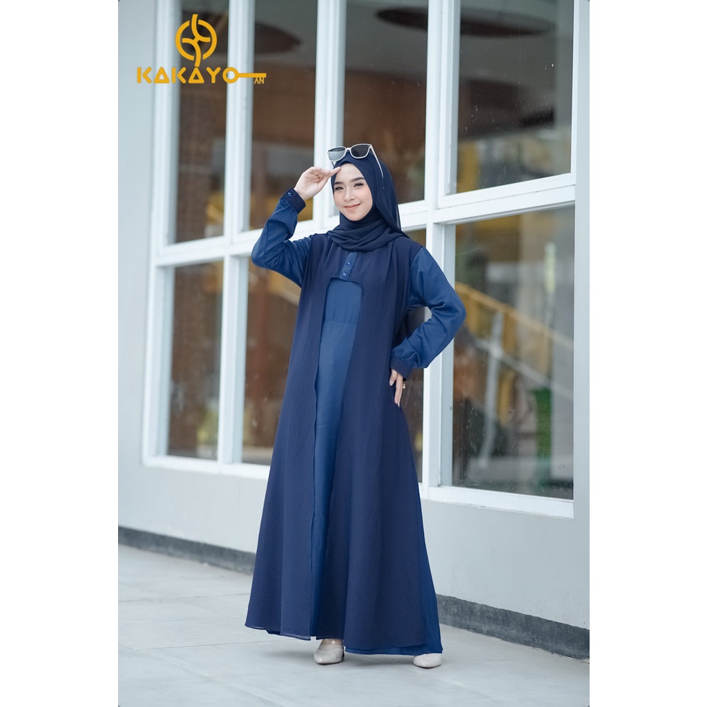 Gamis muslimah edisi khusus dari Kakayo dengan material dari Maxmara yg lembut di kombinasikan dengan kain diamond yg elegan, memakai renda yg cantik. produk edisi khusus bisa COD dan di jamin Original dari KAKAYO