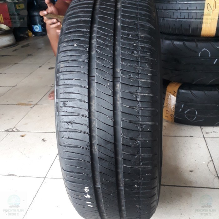 BAN MICHELIN ENERGY™ XM2 185/60 R15(1)