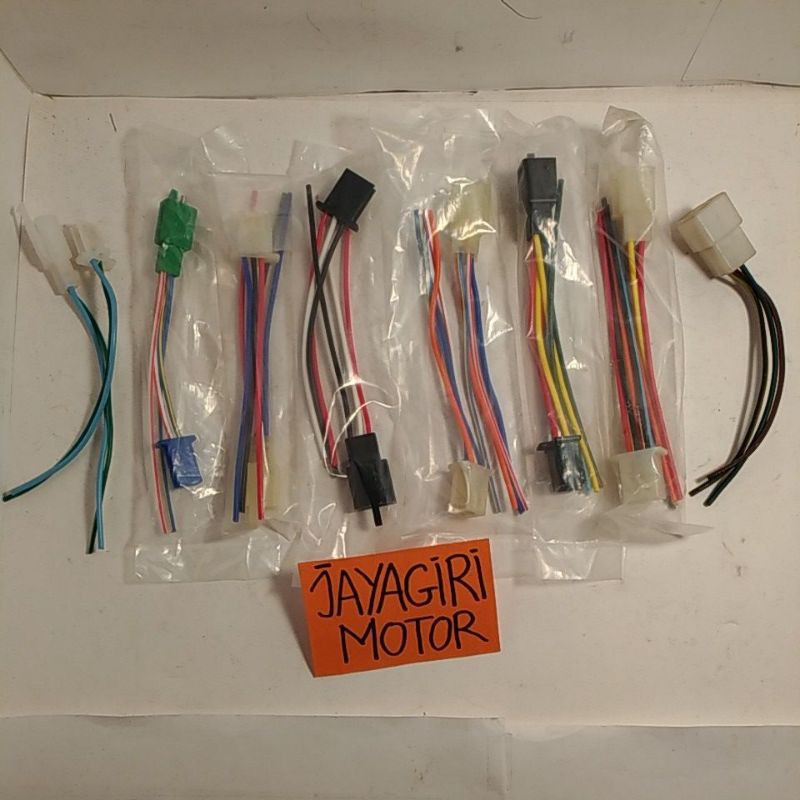 1 Set Sambungan Socket Pin 2 3 4 6 2P 3P 4P 6P Sen Sein Fiting Soket Motor Songket Universal Lampu K