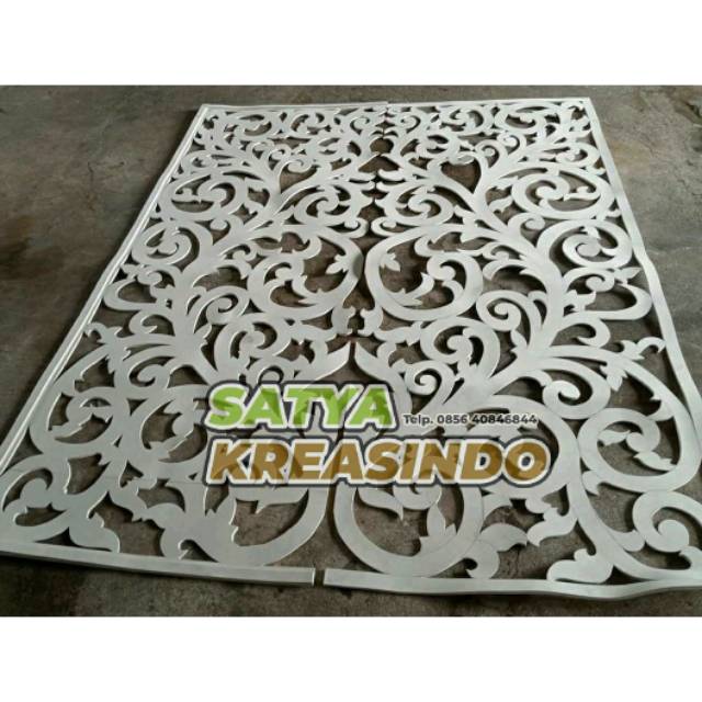 Backdrop dekorasi spon karet