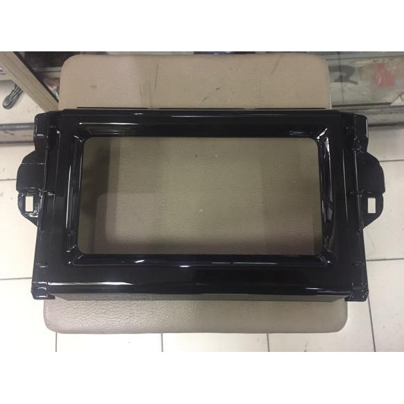 Frame Headunit Toyota Fortuner VRZ 2016