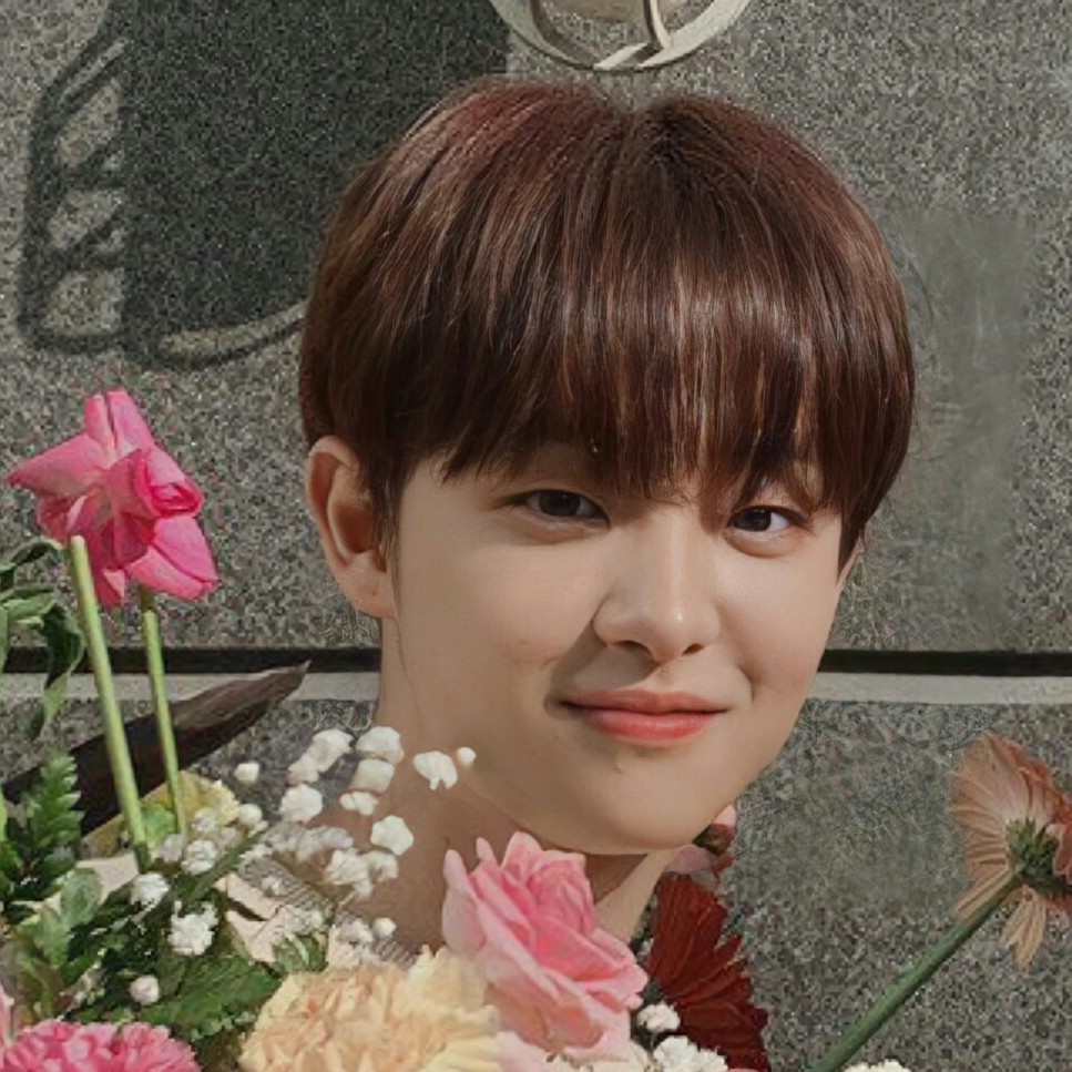 TREASURE & EXO PHOTOCARD AND POSTCARD