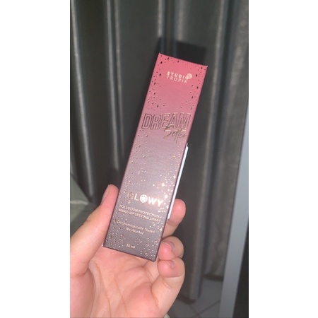 studio tropic setting spray (preloved)