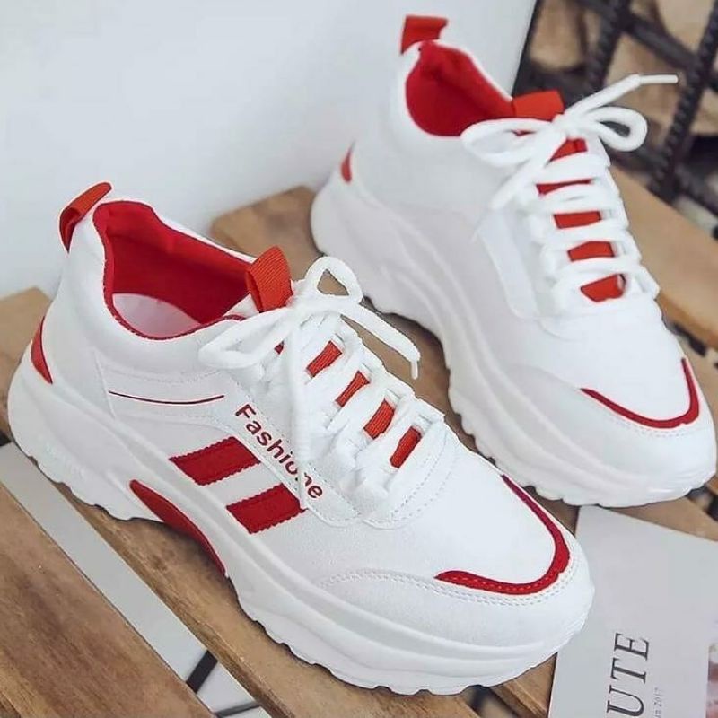 Sepatu Sneakers Wanita Fashione01 New