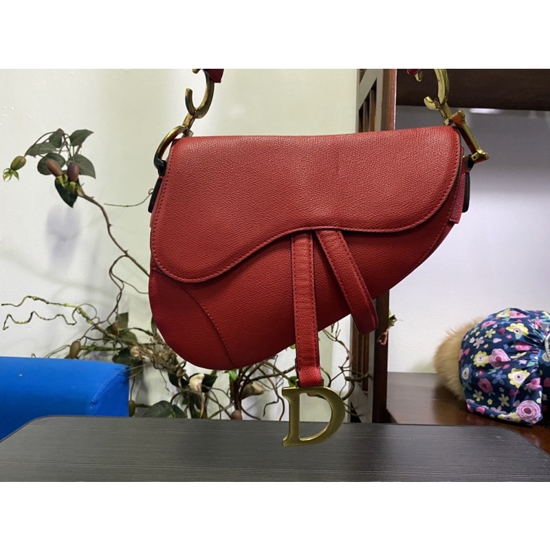 Jual Tas Dior Saddle Merah / Dior Saddle Red Bag | Shopee Indonesia