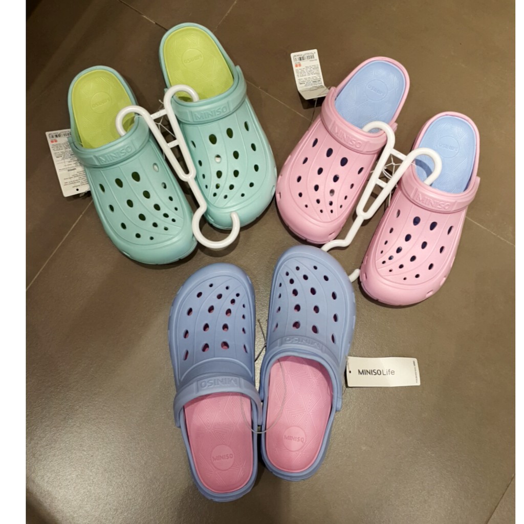 MINISO ORIGINAL 3WRN. Women's 2color Garden Clogs. Sandal Wanita Miniso. Ready Surabaya