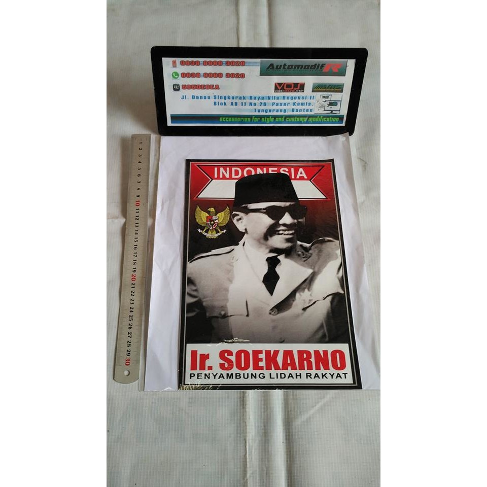 

STICKER IR. SOERKARNO V1