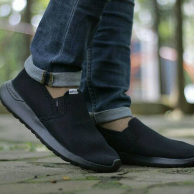 Sepatu Adidas Slip On Boost Pria Grade Ori Terbaru