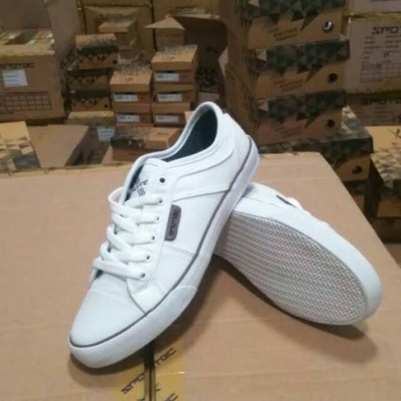 Sepatu Sneakers Spotec Neo 100% ORI