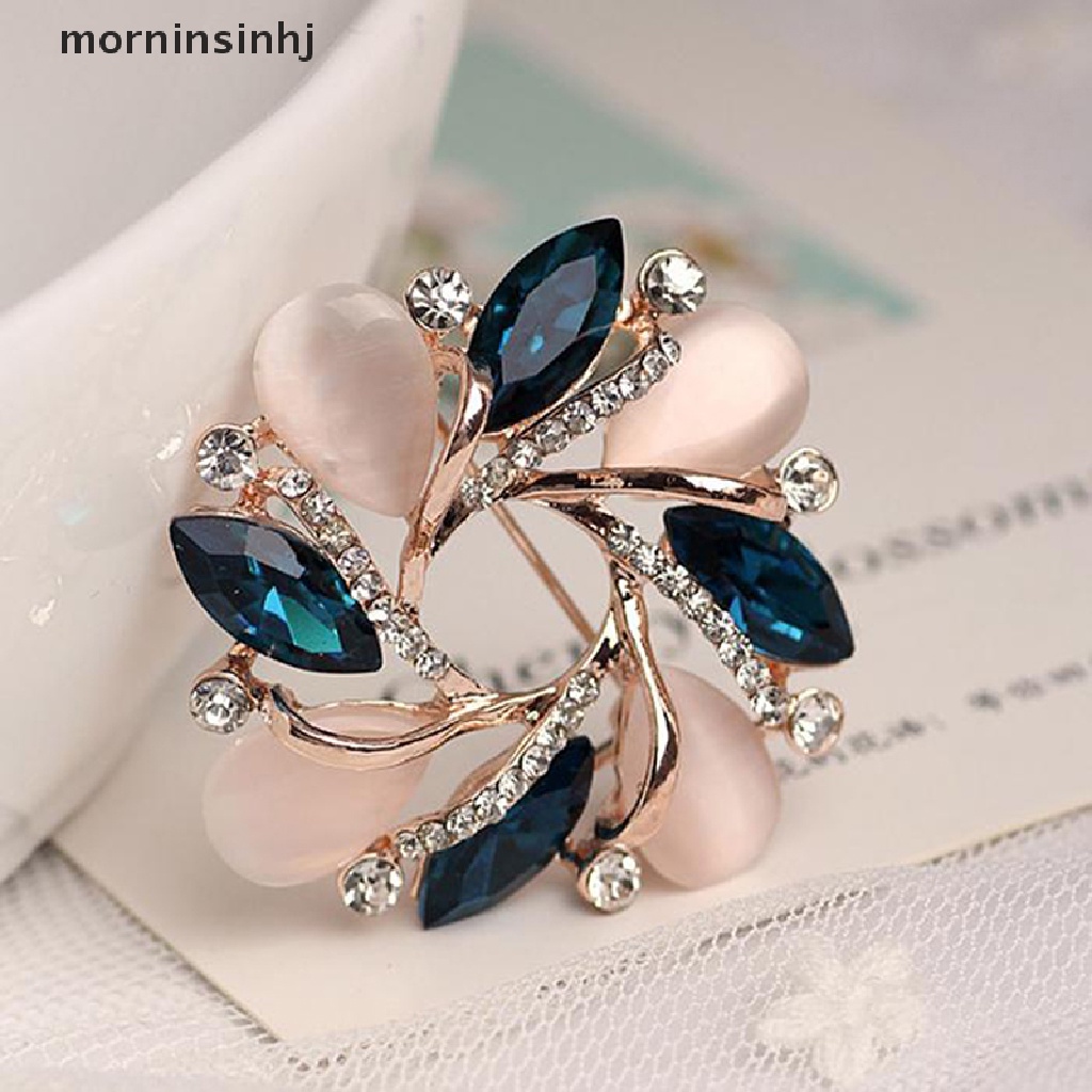 Mornin 1pc Bros Pin Bentuk Bunga Bauhinia Aksen Kristal Untuk Aksesoris Dress Wanita