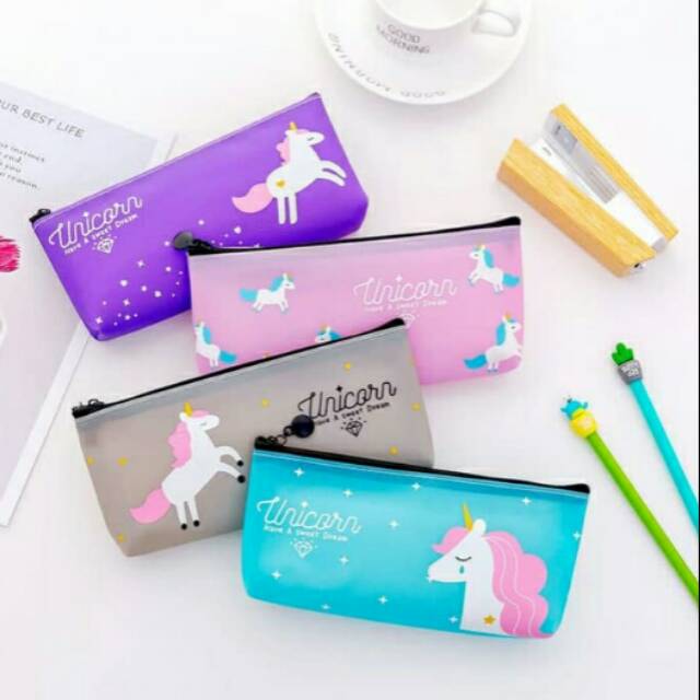 

Tempat Pensil Unicorn Dream Glitter - Biru Muda