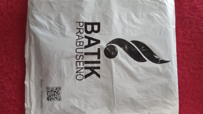 Rakabela Kemeja Batik Pria Lengan Panjang Slimfit Katun Printing Hem Baju Seragam Kerja Modern