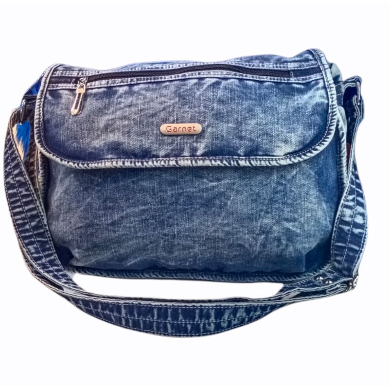 Tas slempang wanita bahan jeans ori Garnet