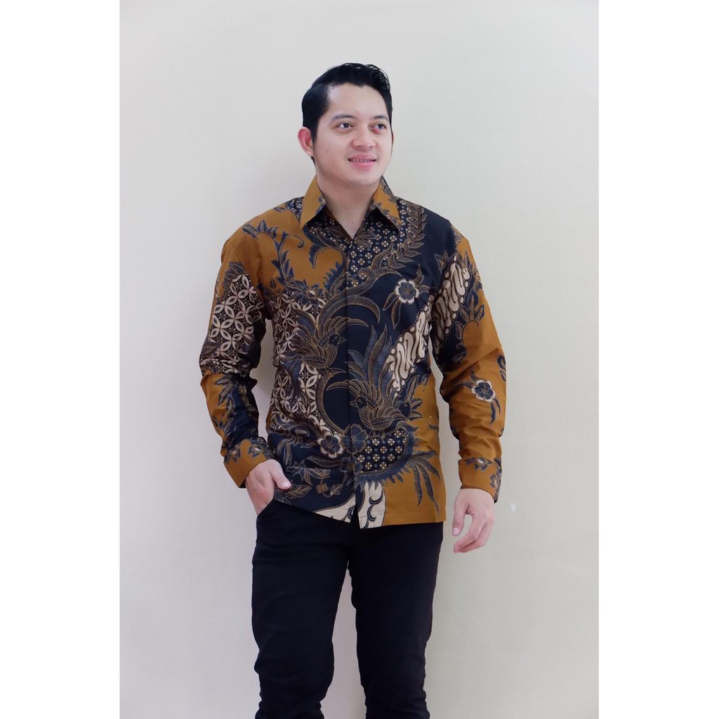 PRASTOWO KUNING BATIKSOLOAMANAH KEMEJA BATIK SOLO PRIA LENGAN PANJANG PENDEK LAPIS FURING ATASAN PREMIUM MODERN KATUN HALUS GITARJA UNGU TUMAN GINANDRA UNGU KLA PARANG TRUNTUM SUKET SEGORO SM  NIRWANA ALJAYA WISANGGENI SM DEWO RAJASAKTI JAYANEGARA KUNING