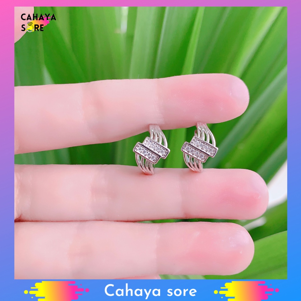 Anting Xuping Silver Anting Dewasa Model Clip Permata Zigzag AD12