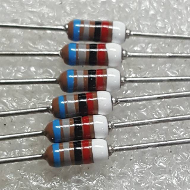 Dale Vishay Resistor 68 Ohm 0.25W Made ini USA 1Pcs