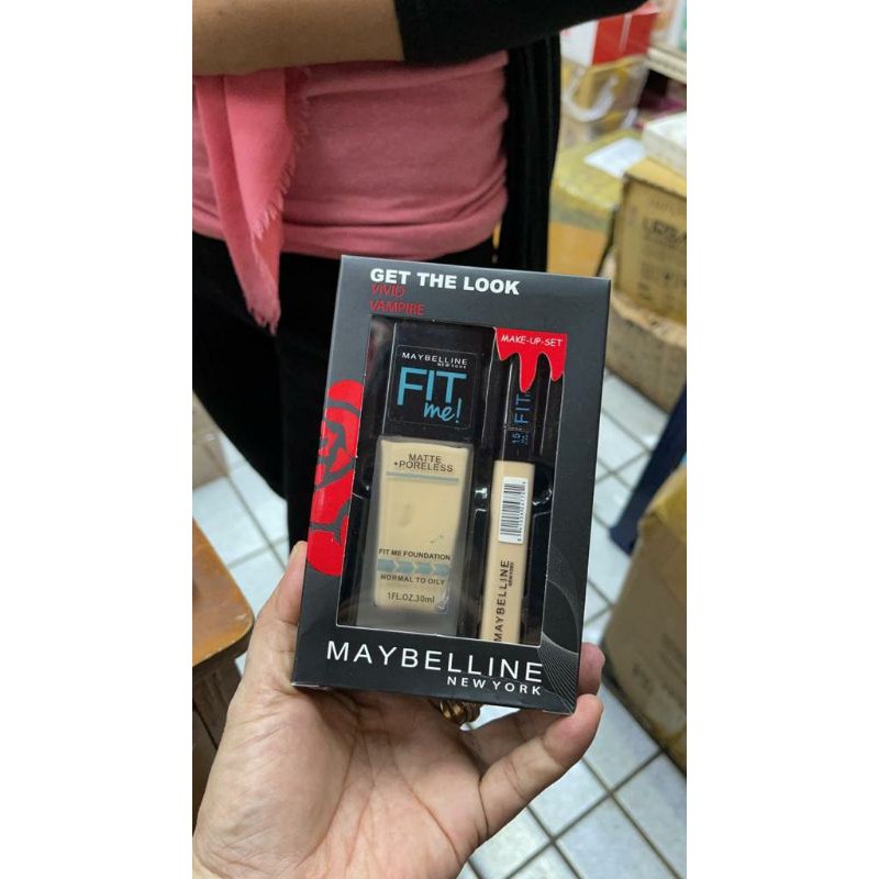 MAYBELLINE MAKE UP SET FOUNDATION CONSELER 1 SET