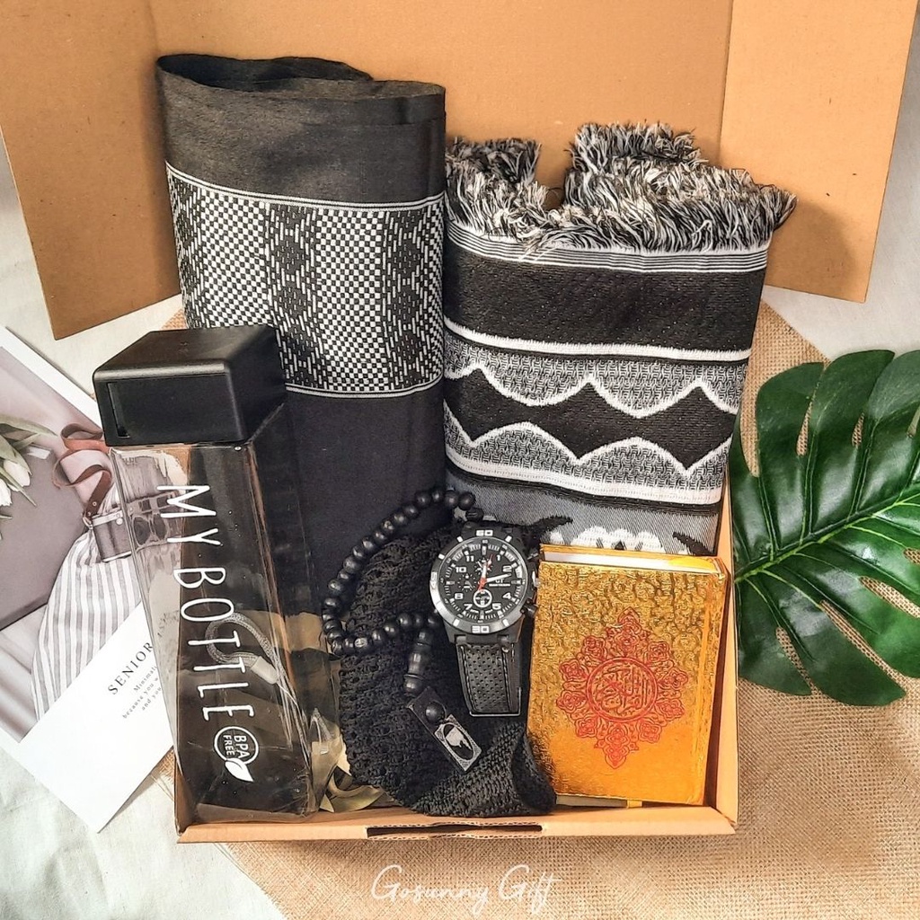 

HAMPERS KADO COWOK | GIFT BOX BIRTHDAY COWOK | MURAH HAMPERS ALAT SHOLAT