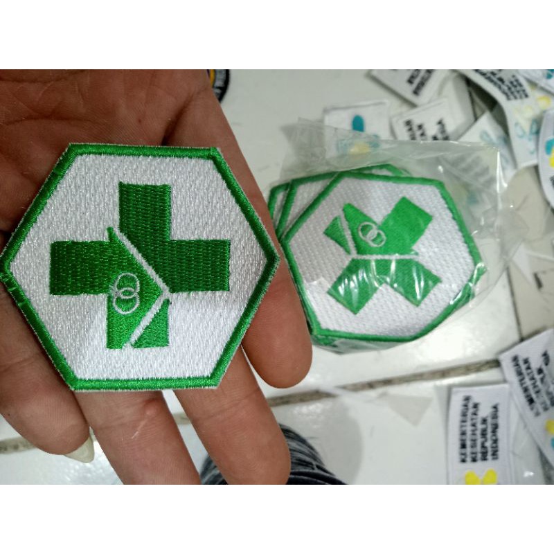Logo Puskesmas logo bordir puskesmas logo kesehatan logo Tim medis emblem puskesmas logo pusat keseh