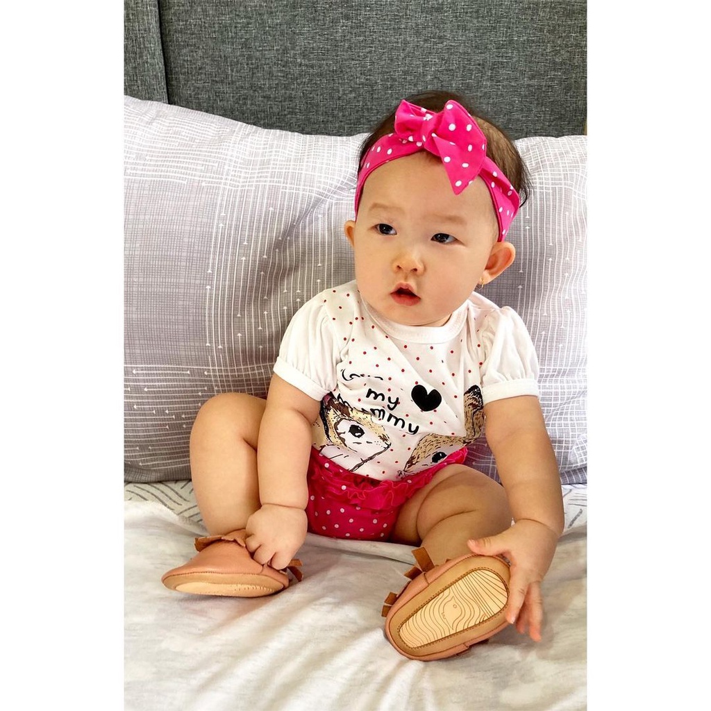Hampers DOMINIKA / TSUM / MOCHI Baju Jumper Giftset Kado Lahiran Pakaian Anak Bayi Perempuan Laki Terlaris Murah-hampers MOCHI putih