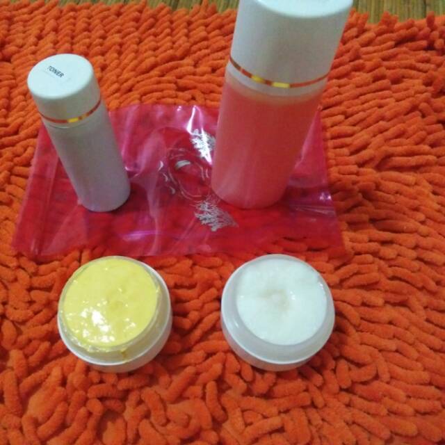 CREAM HN 30 GRM BELI 5 FREE 1