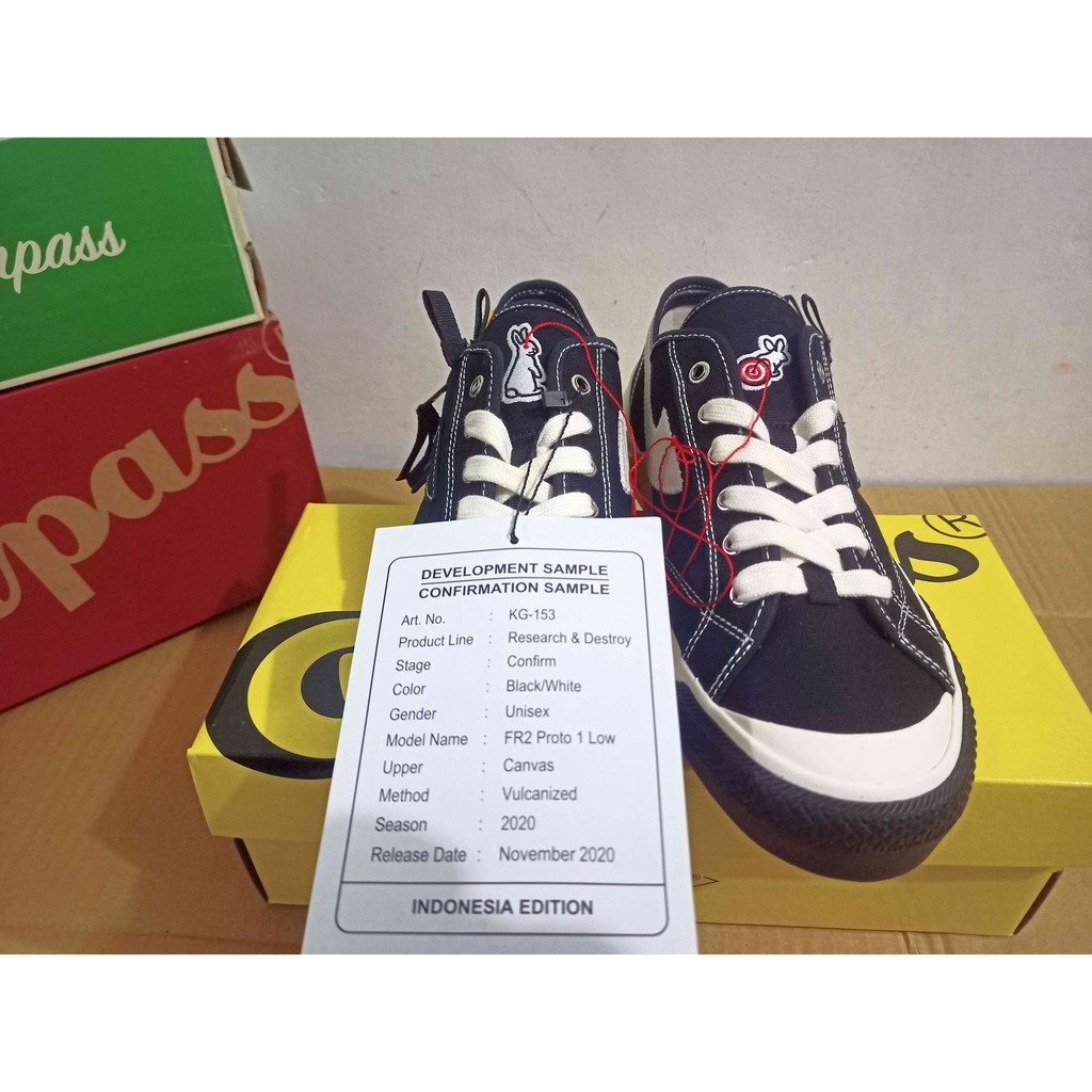 Sepatu Compass X FR2 Low Size 43