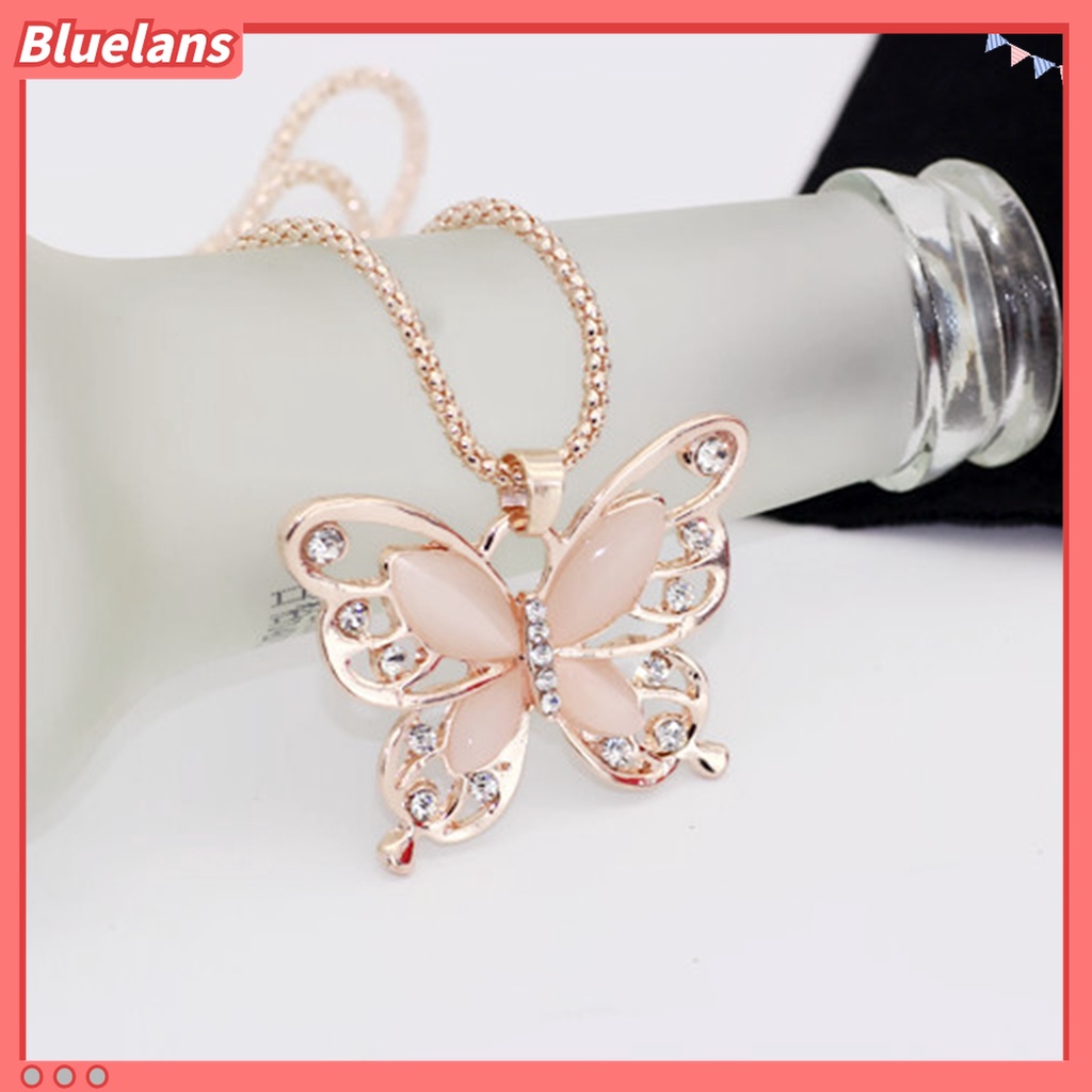 Bluelans Kalung Liontin Kupu-Kupu Warna Rose Gold Aksen Berlian Imitasi Untuk Wanita