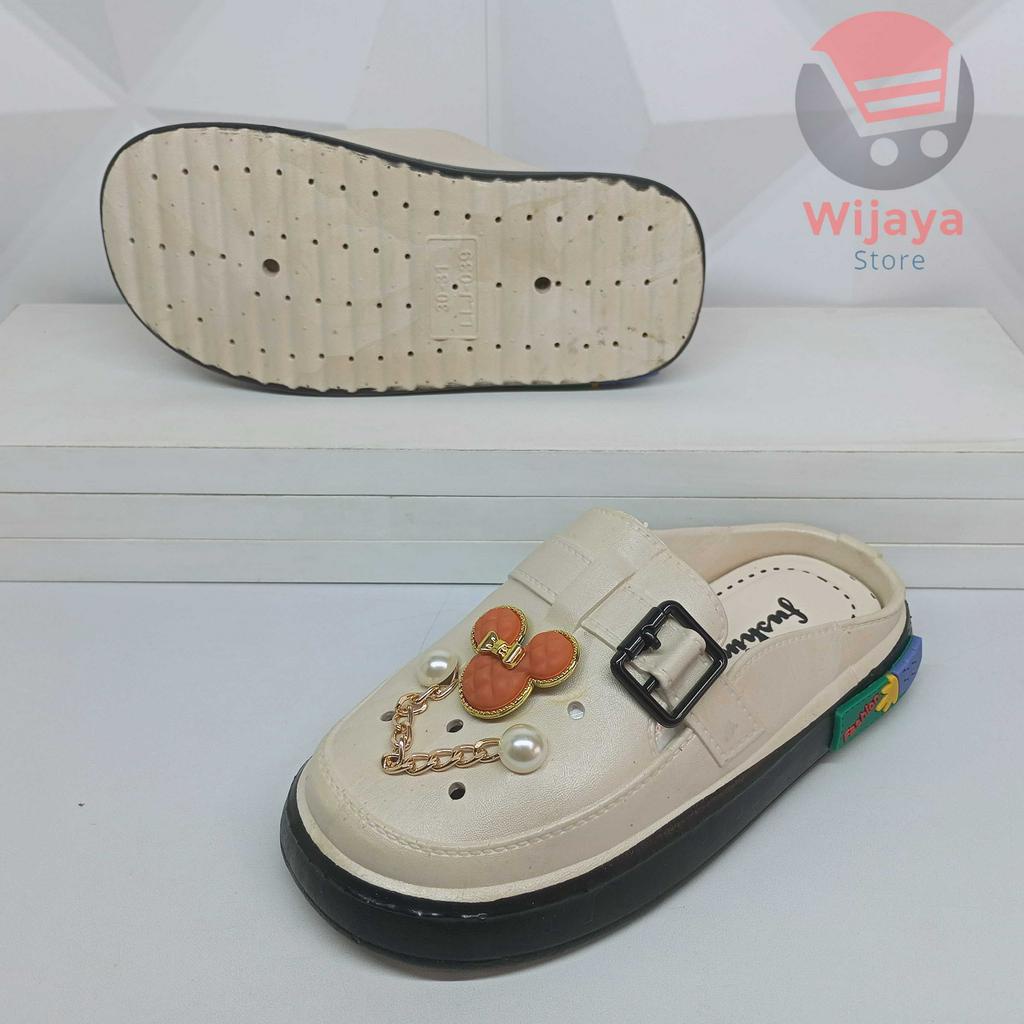 Sandal Anak Perempuan Viral Selop Import Fushin 039 Motif Korea Kekinian untuk Gaya Anak Cewek yang Trendi