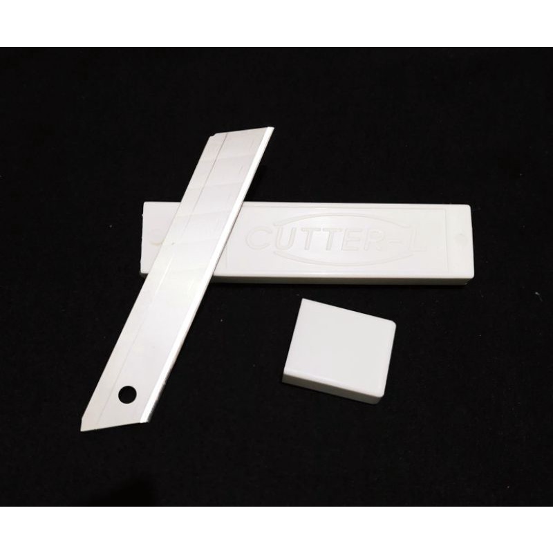 

JOYKO Isi Pisau Cutter L-500 Besar isi cutter L150