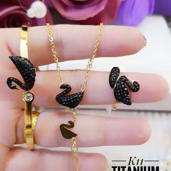 Titanium Set motif Angsa Hitam AH033