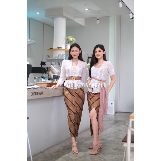 Set Kebaya Jadi Bordir Premium Special Putih