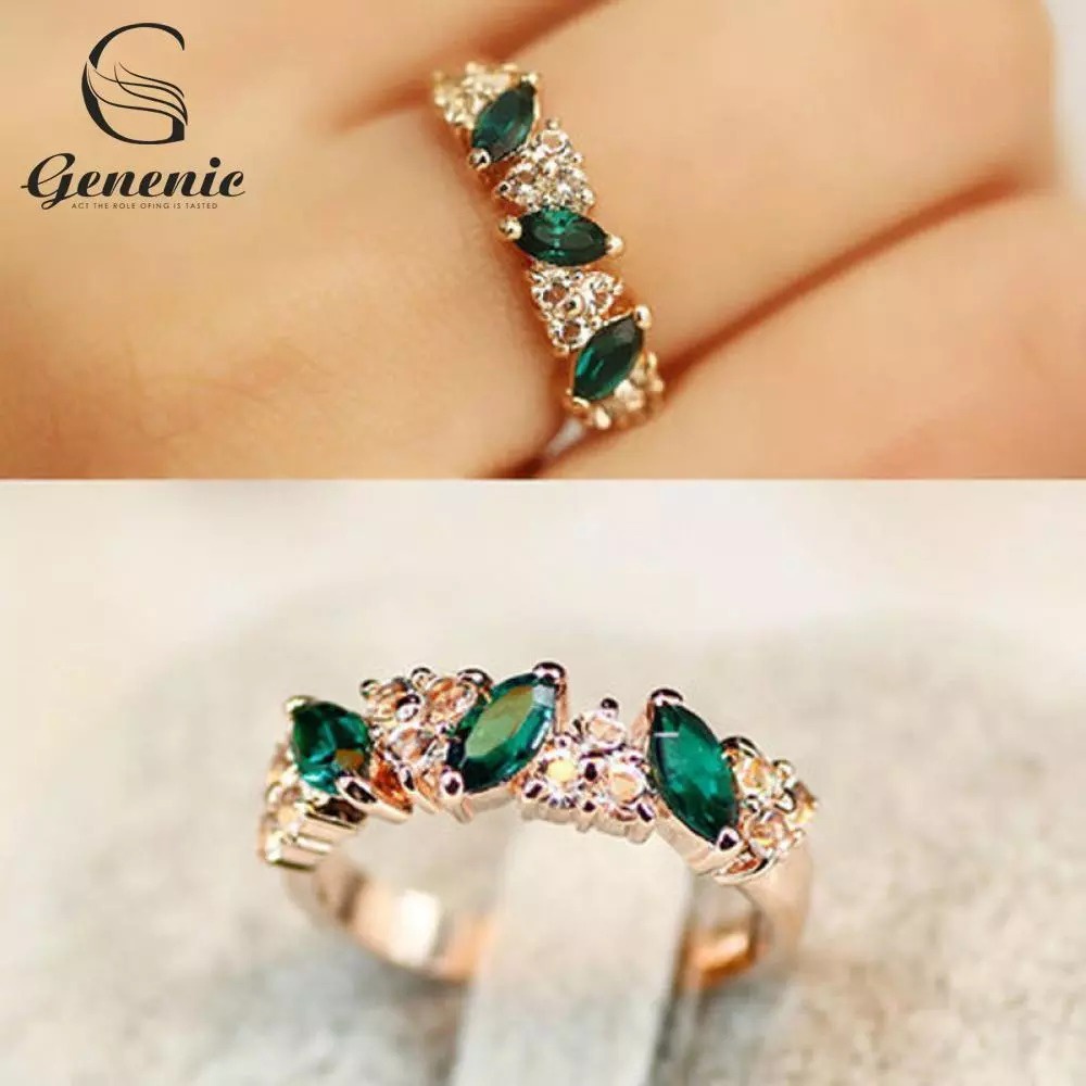 Terbaik Mewah Wanita Wanita Berlian Imitasi Kristal Finger Cincin Perhiasan Dazzling