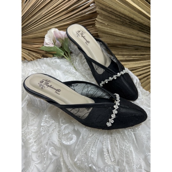 Rafaizoutfit sepatu annesha hitam sepatu wanita heels 5cm hak kaca