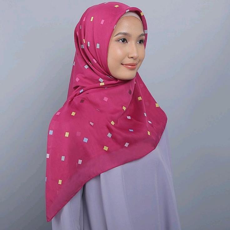 scarf zoya kerudung hijab segiempat motif devinka [Flk31au22ᴾ]