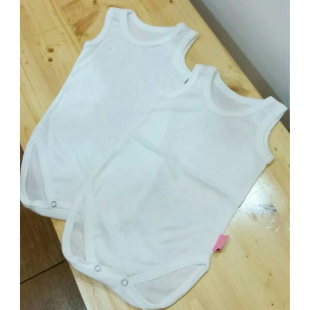 Vilery Singlet Jumper Size Medium M Kaos Dalam Anak Kancing Bawah WHS