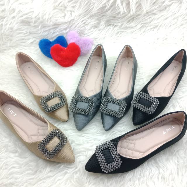 @kemilaushoes flat shoes TMT 135 (logo manolo petak) sepatu lepes wanita import