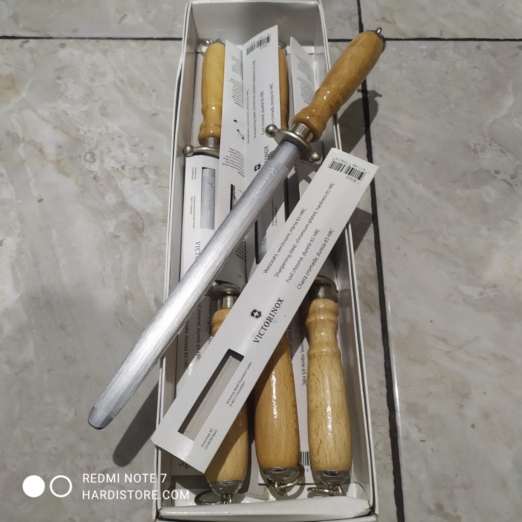 Asahan Pisau 20 cm Victorinox Sharpening Steel 7.8020 Oval Middle Fine Cut Beechwood Original Swiss