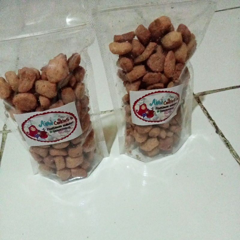 

biji ketapang
