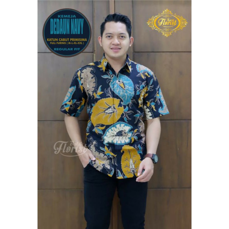 Hem Batik Pria / Kemeja Batik Lengan Pendek Pria Batik Lengan Pendek Terbaru DEDAUN NAVY