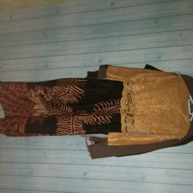 Maura Couple - Sania Ruffle Batik Couple Ori Ndoro Jowi Dnt Garansi Termurah Shopee - Kebaya Couple