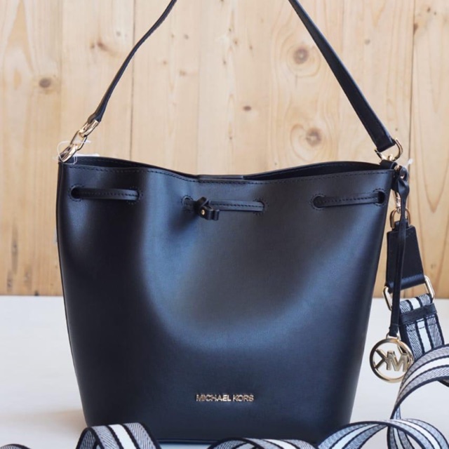 Tas mk original/Michael kors eden medium bucket bag shoulder black